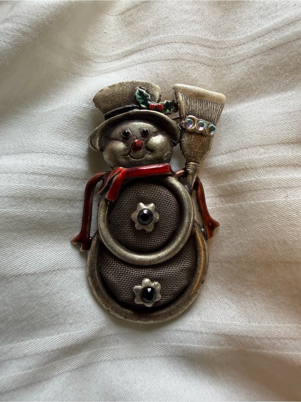 vintage KC snowman brooch